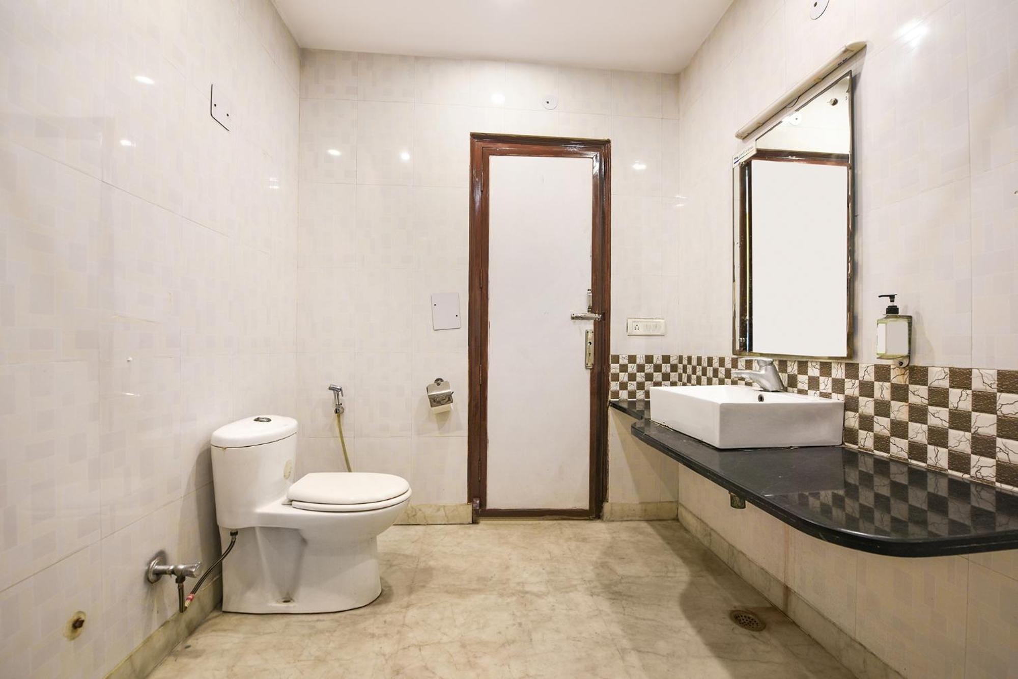 Fabhotel The Kings Plaza New Delhi Luaran gambar